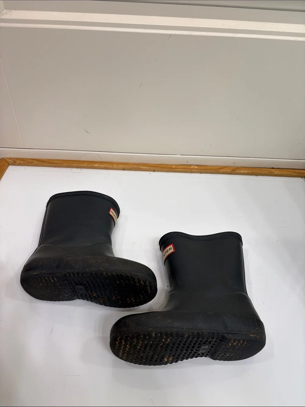 Hunter Kids Navy Blue Rain Boots with Red Logo Trim
